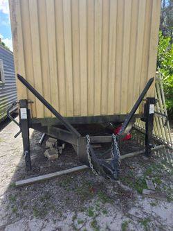 Shipping container on wheels 20 footers
