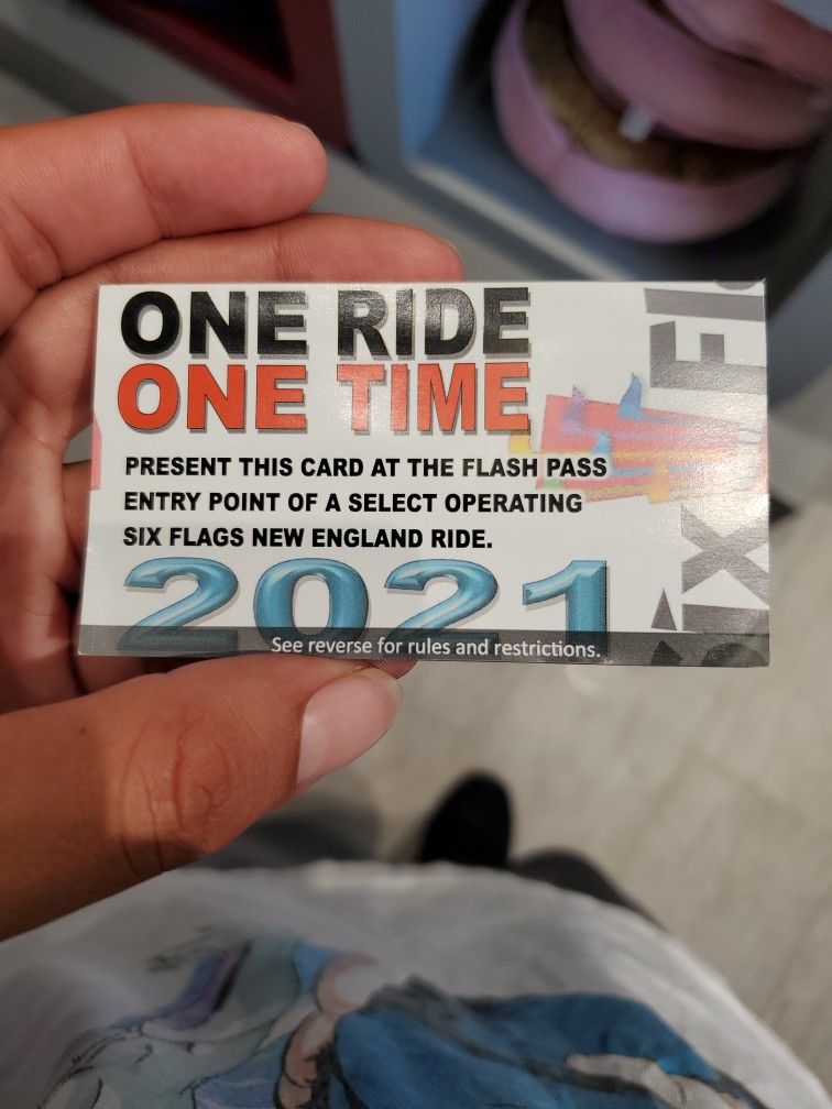 Book Of 50 Skip The Line Passes (Six Flags)