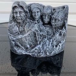 Star Wars Mount Rushmore Statue
