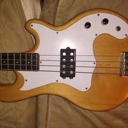 Kramer 250 B Aluminum Neck Bass