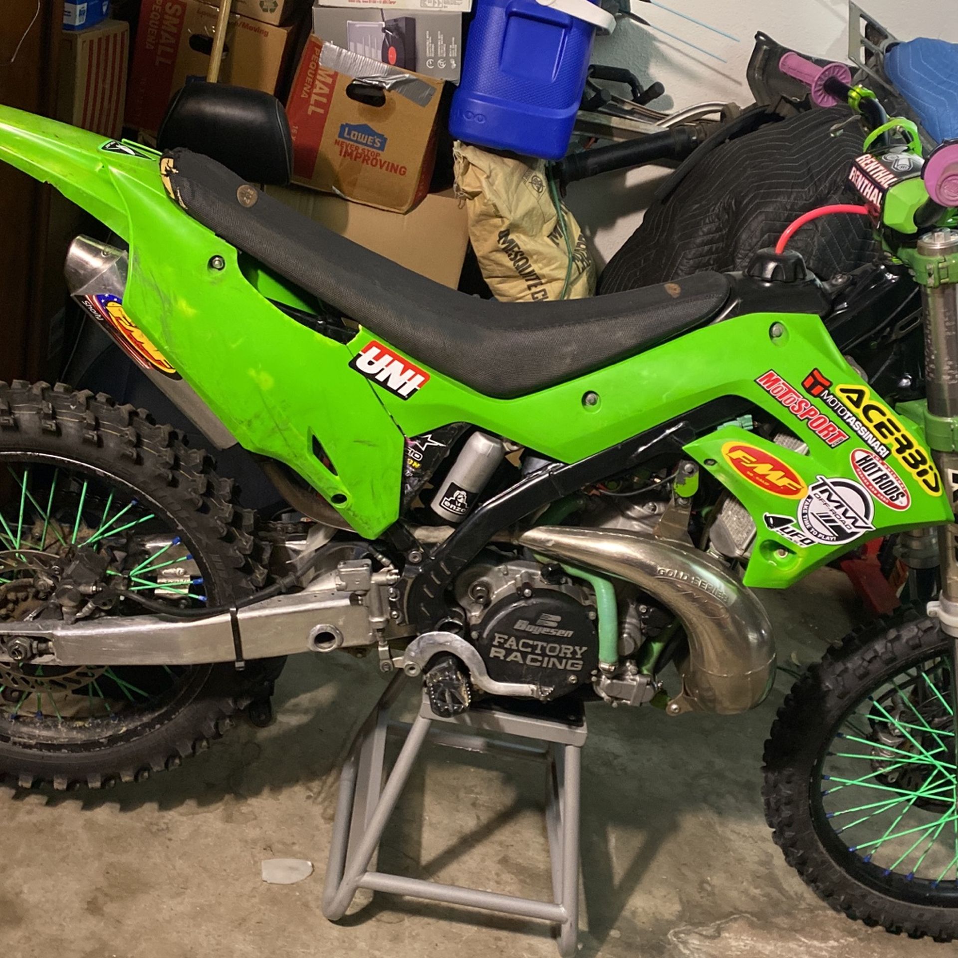Kx250 04 Dirtbike for Sale in Riverside, CA OfferUp