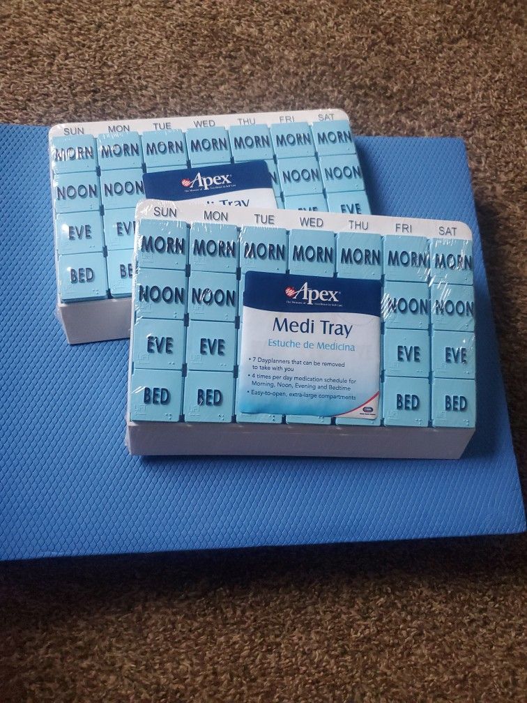 Pill Organizer (2items)