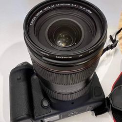 Canon• 5D Mark IV.