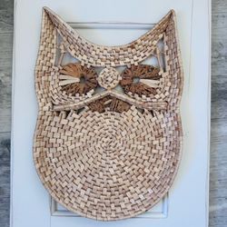 2 avail $15 each  Vintage woven raffia boho retro Owl trivet/ wall hanger/ catch all basket 13” tall x 9 1/2” wide