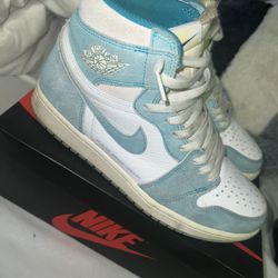 Turbo Green Jordan 1