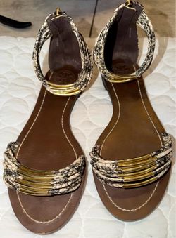 Like new! Excellent condition! Tory Burch snake skin embellished sandals
