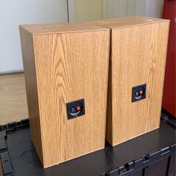 2 Speakers JBL
