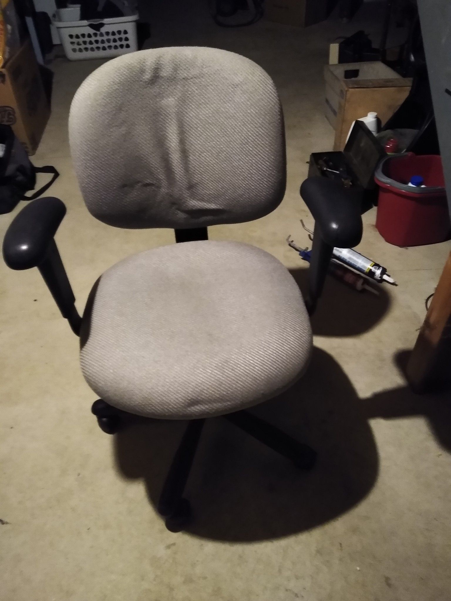 Desk chair