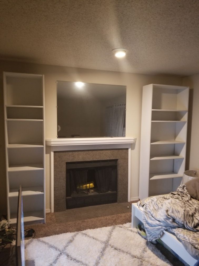 7ft tall bookshelves for sale asap