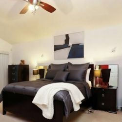 Queen Bed With Two Night Stands