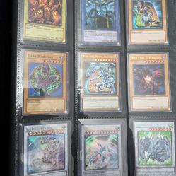Yugioh (100 Holo Cards) *Bundle Only* 