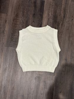 Knit sweater vest