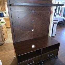 Entertainment Center TV Stand 