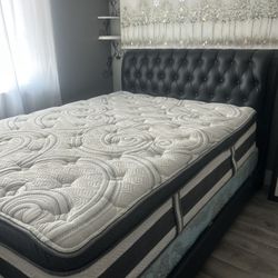 Queen Bed Frame And Tempurpedic  Mattress