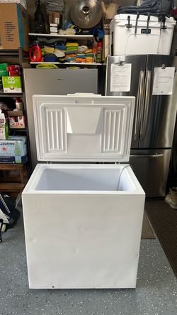 Chest freezer