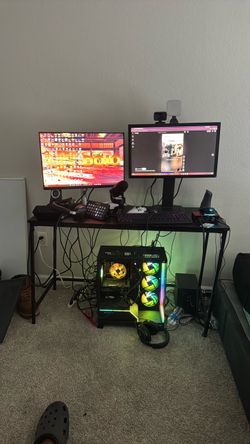 ENTIRE GAMING/STREAMING PC SETUP