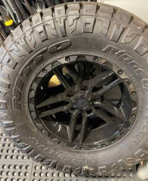 Titan Wheels Silverado Tundra Ram F-150 Ballistic Pro Off Road Rims Comp Kmc Method 