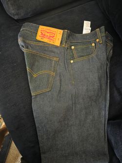 Levis