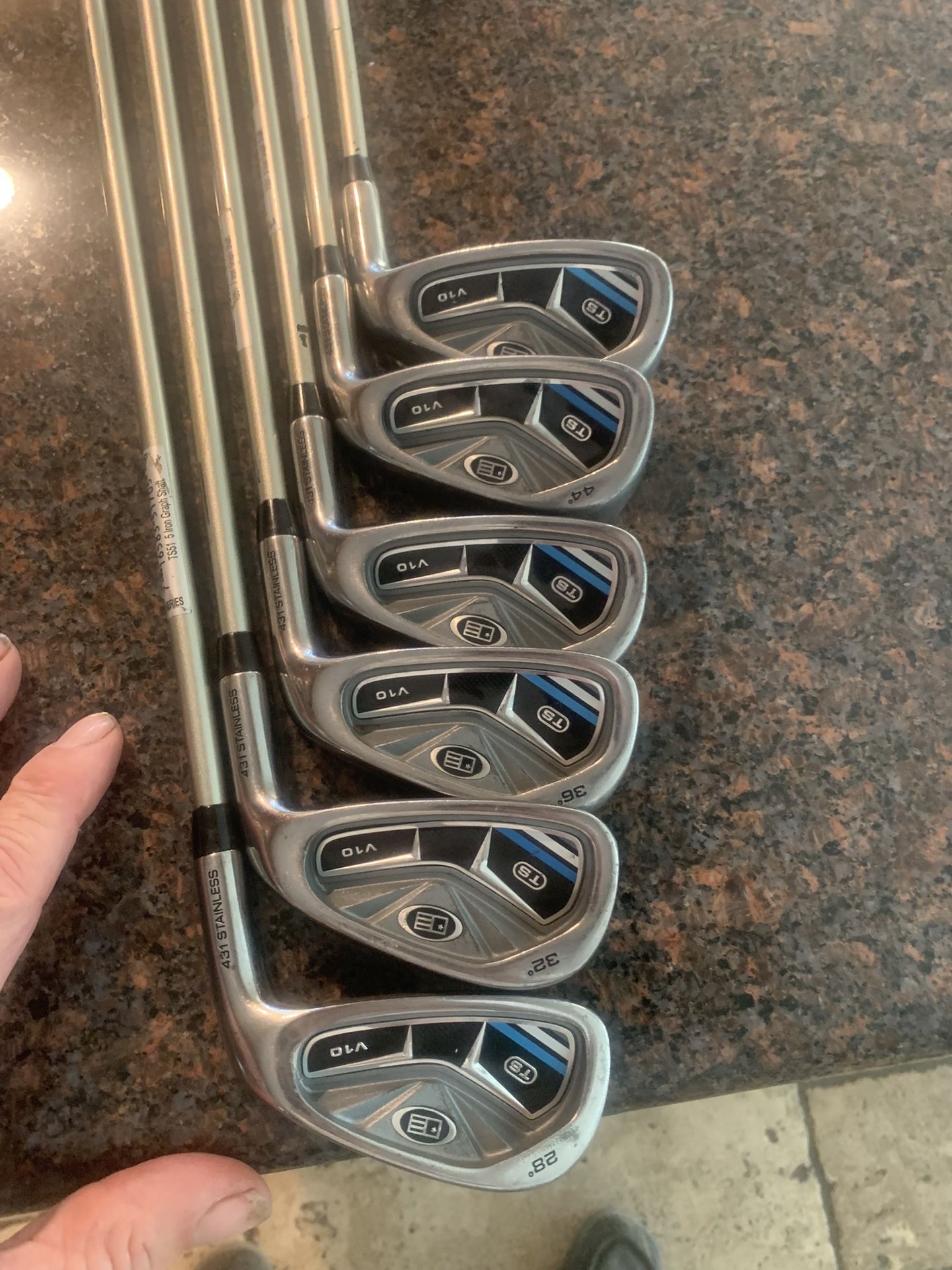 Beautiful US Kids V10 Tour Series 5-P Height 51-54