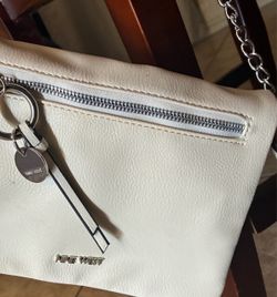 Nine West women’s purse