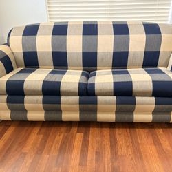 Sleeper sofa/Hide A Bed Couch 