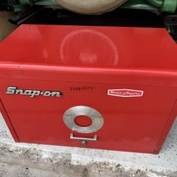 Snap On Vintage 9 Drawer Tool Box