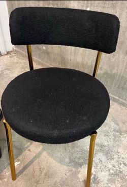 Retro style chair with textured fabric