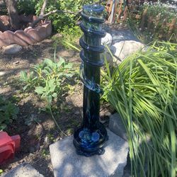 Special K Hand-Blown Glass Vase – Eugene, Oregon (2011) – 19” – Vibrant Blue