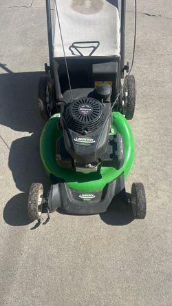 Lawn boy Honda powered