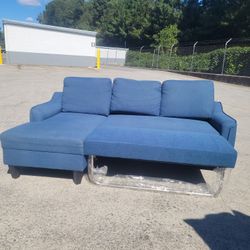 Blue Sleeper Sectional (FREE DELIVERY 🚚)