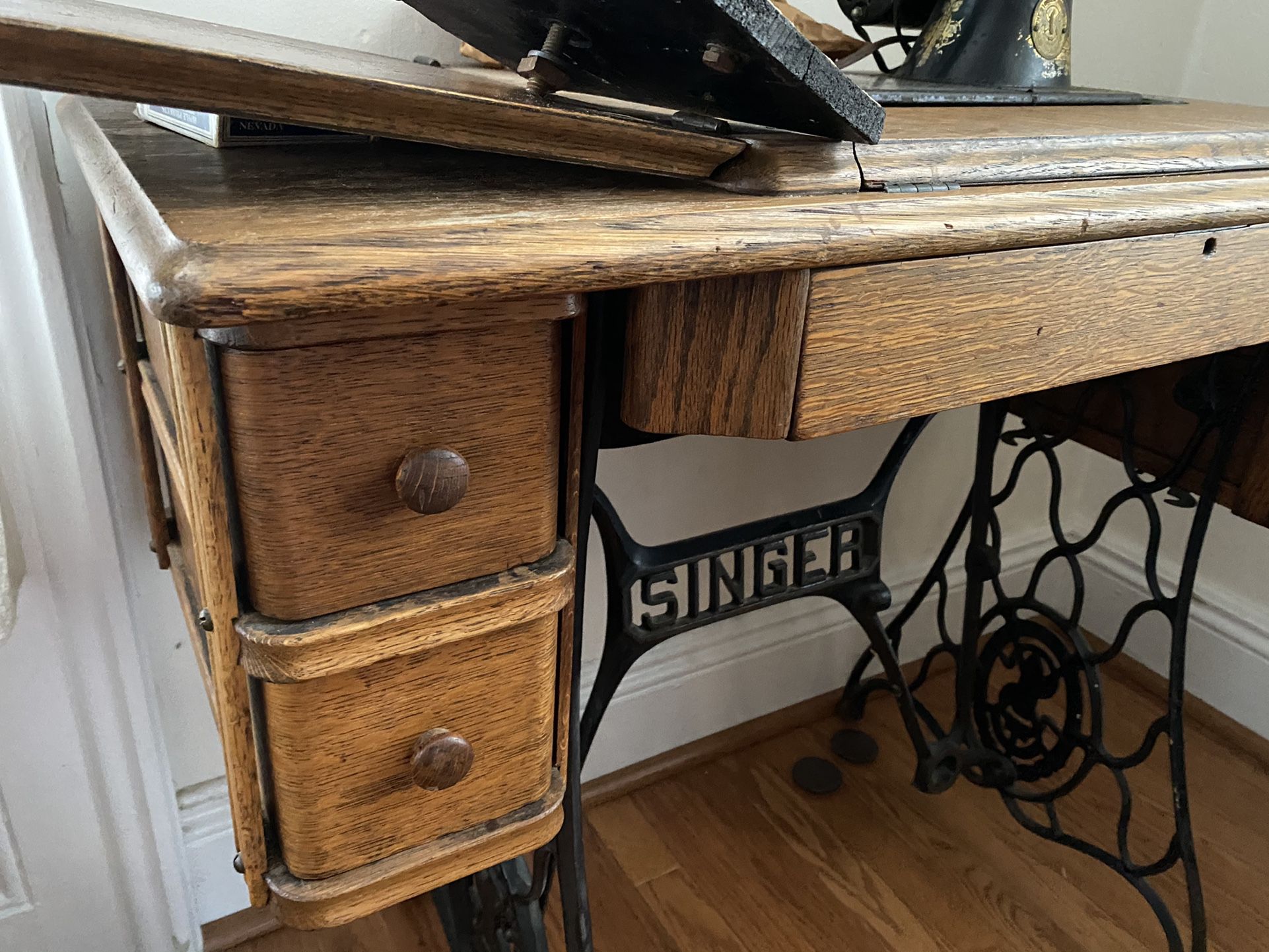 1940s Singer Electric Sewing Table 