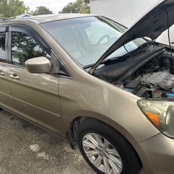 2005 Honda Odyssey 