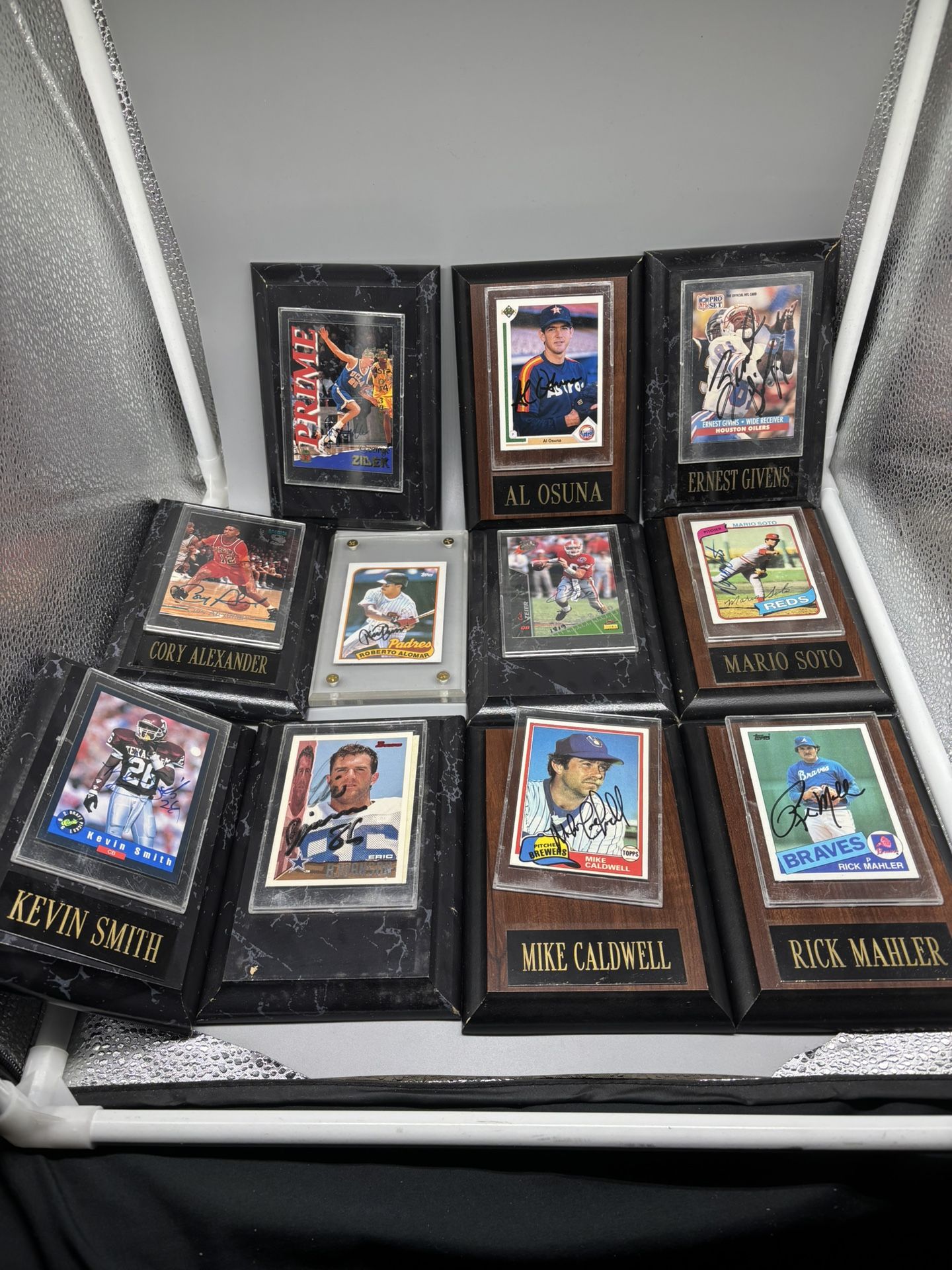Authentic Signed  Sports Cards 