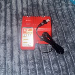 M12 and M18 12-Volt/18-Volt Lithium-Ion Multi-Voltage Battery Charger