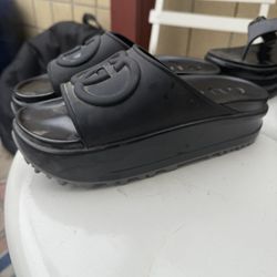 Gucci Rubber Slides With GG Stamped Bottom 9-10