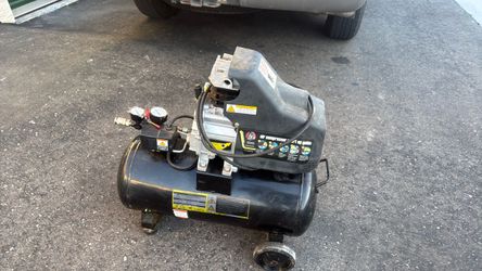 Air compressor 125 psi