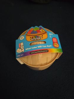 Squishy Bun Rainbow Mystery Surprise Toy