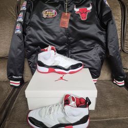 Brand New Hardwood Classic Chicago Bulls Bomber Jacket Sz SM W/ New Jordan 2 Trey Sz 11.5