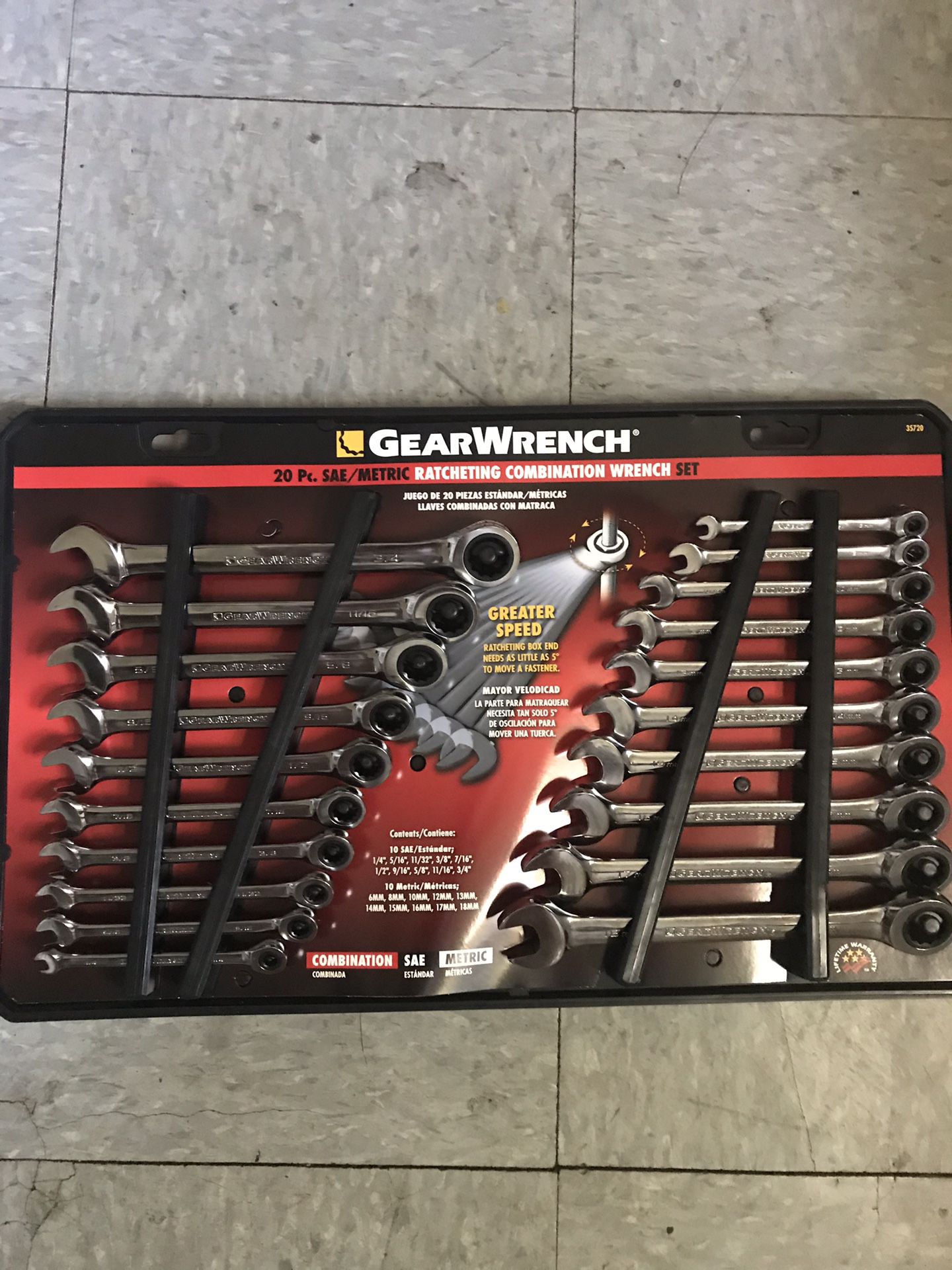 Gearwrench 20 piece ratcheting wrench brand new. $40.