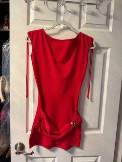 https://offerup.com/redirect/?o=SS5BTQ==.GIA sugar mini dress red