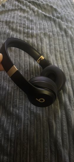 Beats Solo 4