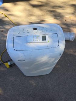 Toshiba Portable Air Conditioner with Remote