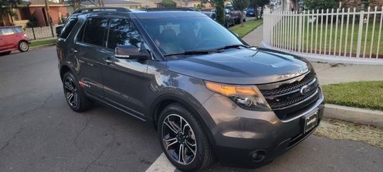 2015 Ford Explorer