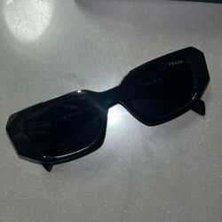 Prada Milano (PR17WS)