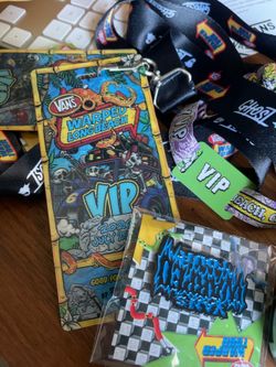 2x Vans Warped Tour 2 day VIP Pass es