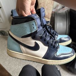 Air Jordan 1 obsidian