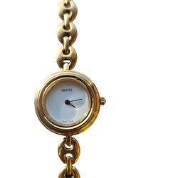Vintage Gucci Swiss Made Womens Bracelet Watch
