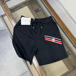 Moncler Men’s Summer Shorts 2026 New