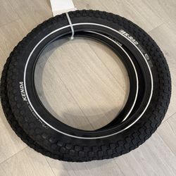 Red Runner Bike Tires 