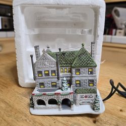 Dept 56 Ronald McDonald 25th Anniversary The First House That Love Built Orn.